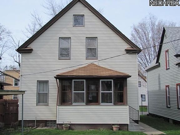 2nd image of 4007 Sackett Ave