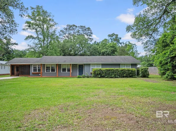 103 W 11th St, Bay Minette, AL 36507