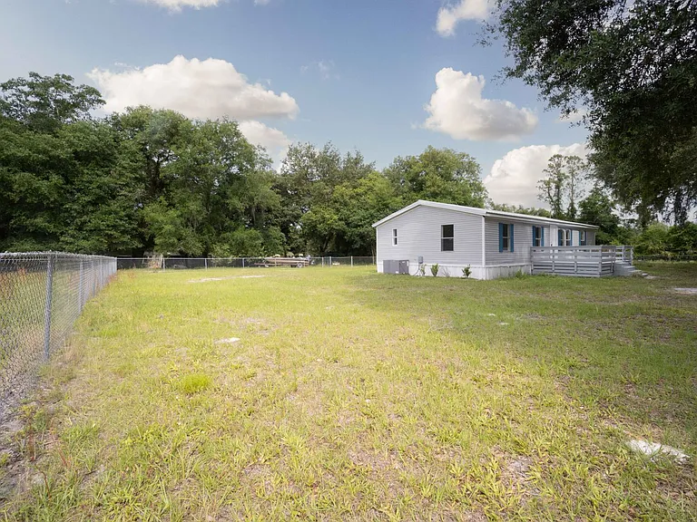 4872 Evans St — Photo 13