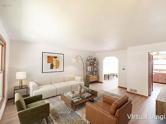 4th image of 507 Maple STREET #B