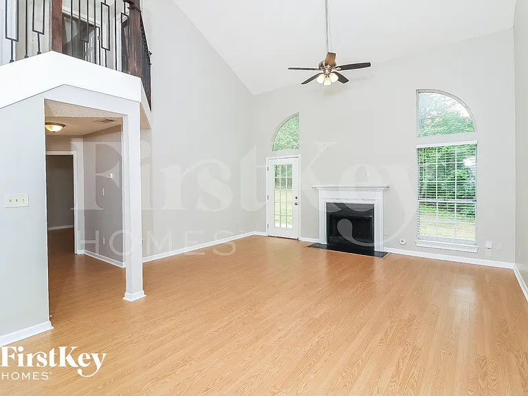 4242 Abington Walk NW — Photo 2