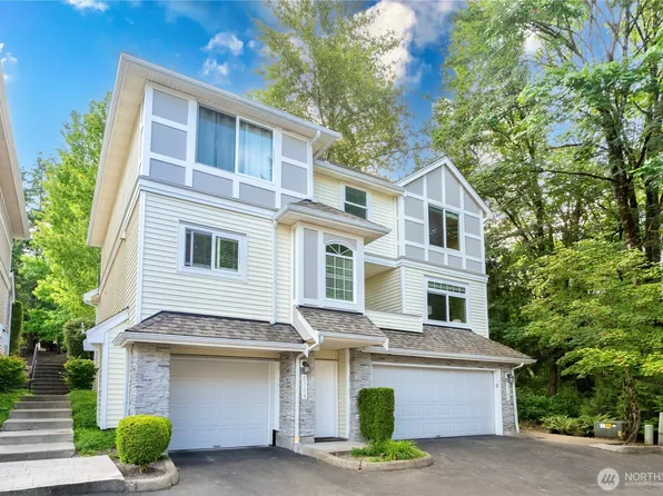 6707 SE Cougar Mountain Way #2, Bellevue, WA 98006