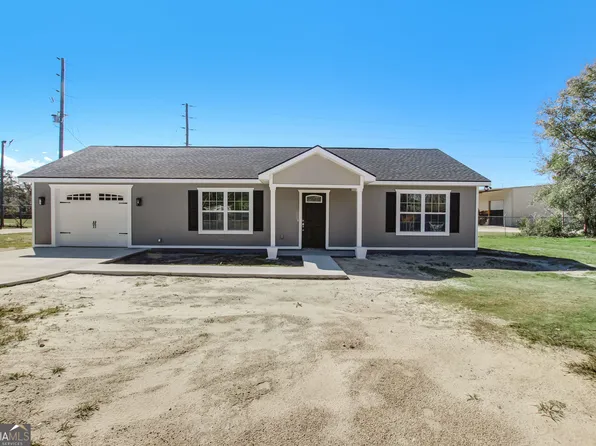 113 Albert Smith St, Folkston, GA 31537