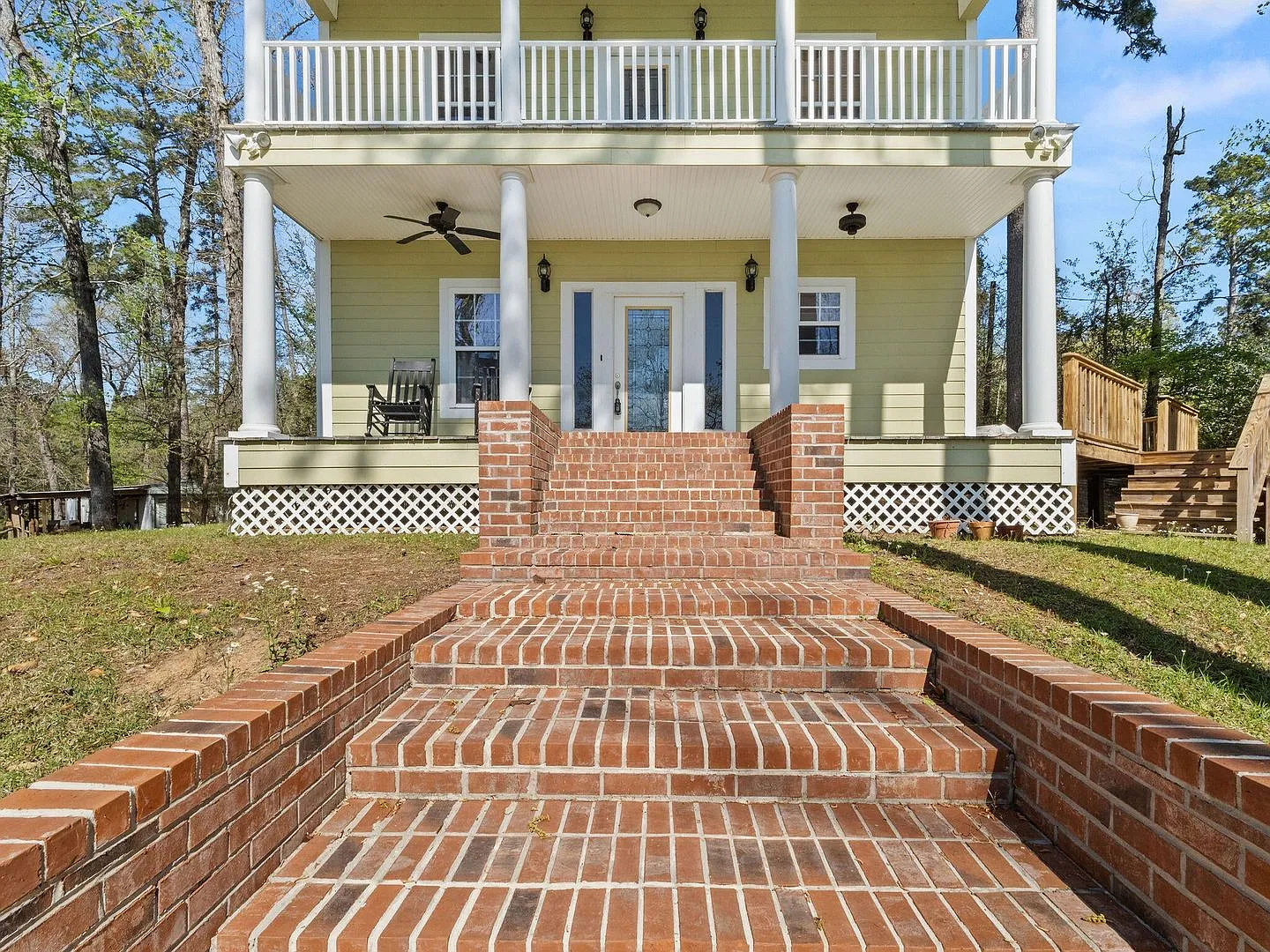 652 Emory Landing — Photo 2