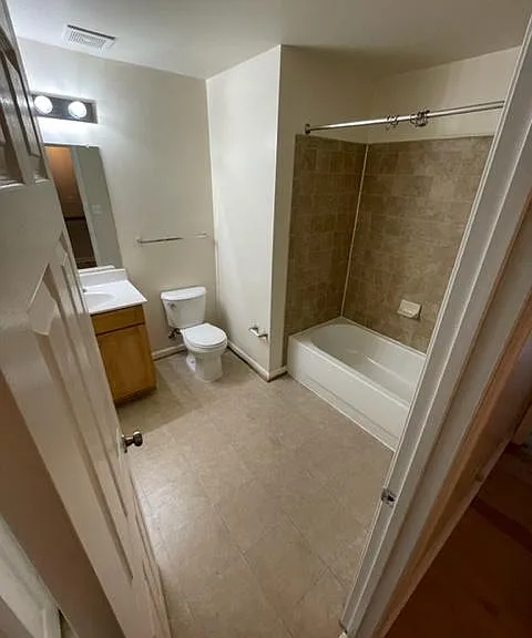 1418 Shippen Ln SE #3 — Photo 15