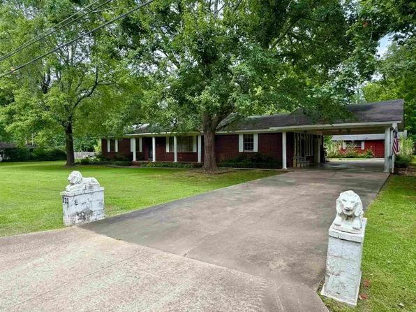 804 Searcy St, Pangburn, AR 72121