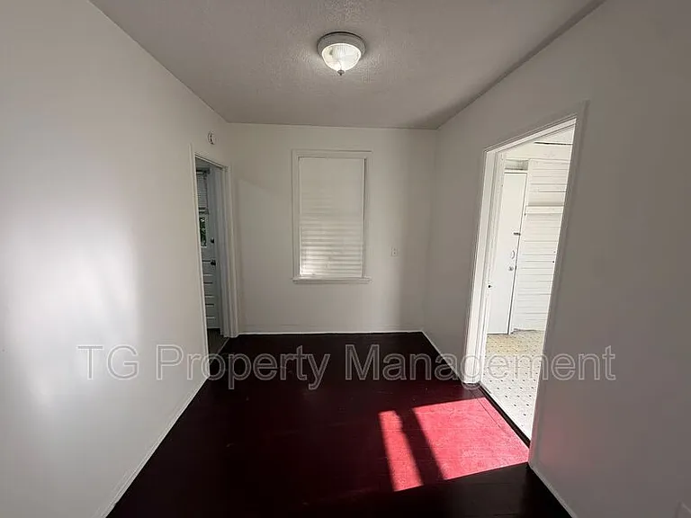 6031 Transylvania Ave — Photo 4