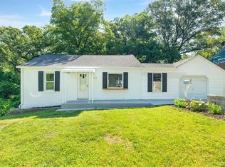 216 Tomlinson St, East Alton, IL 62024