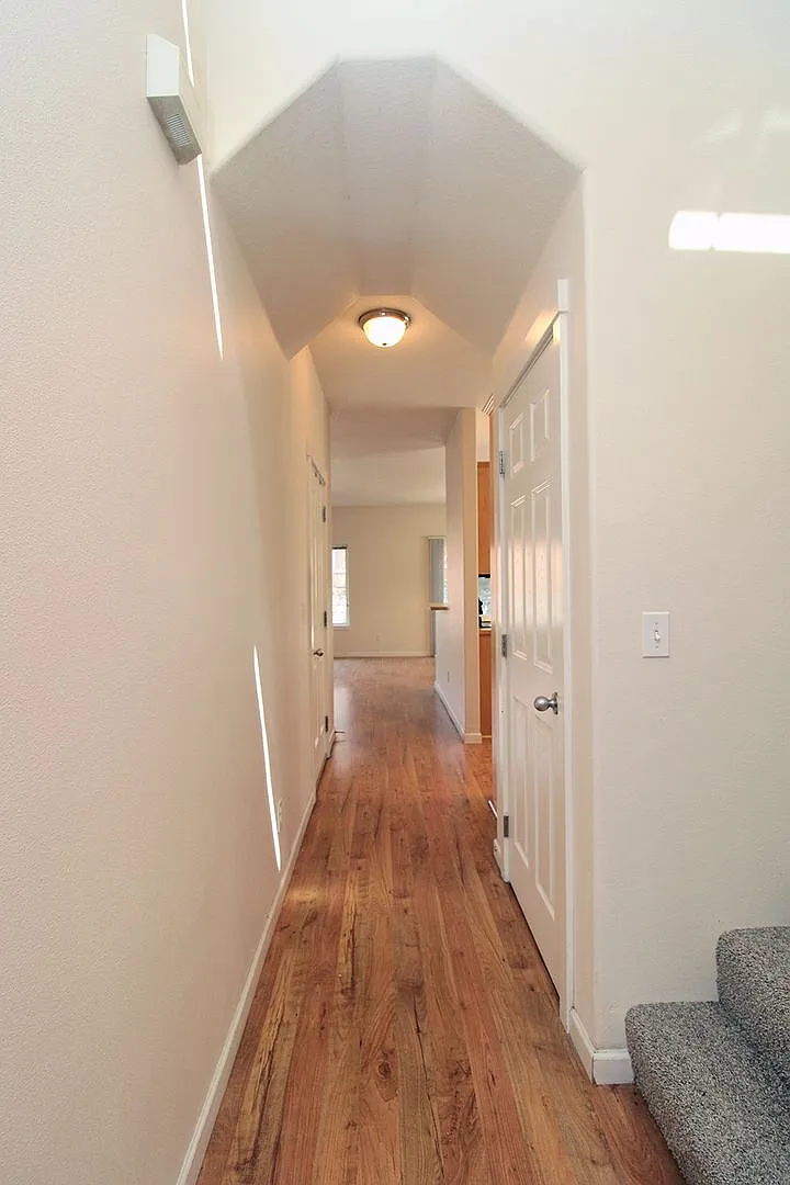 New Construction 3 Bedroom Farmington House — Photo 3