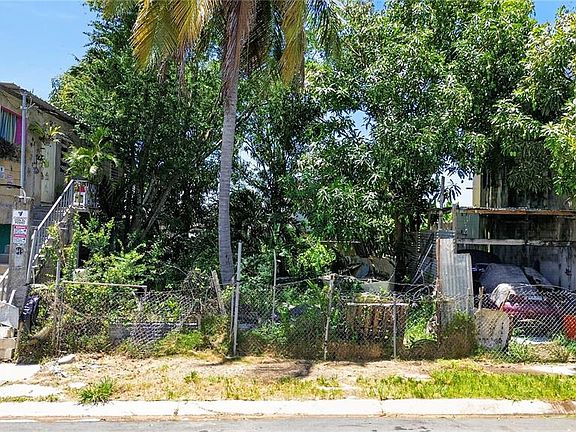 4th image of 11 ST. EXT. JARDINES DE PALMAREJO, V-20