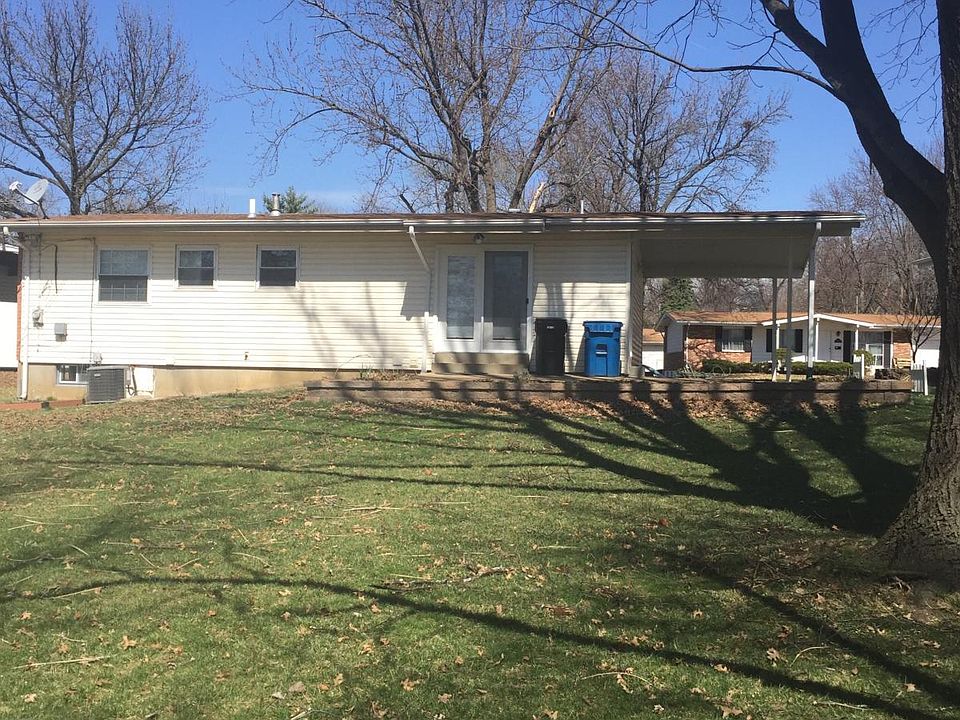2nd image of 950 Cheyenne Dr