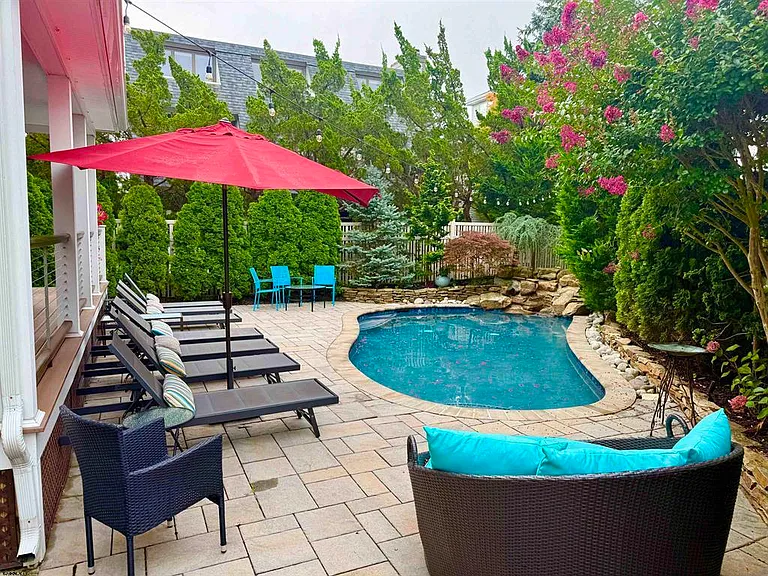 4 Brunswick Ct — Photo 39