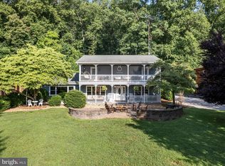173 Mason Dr, Harpers Ferry, WV 25425