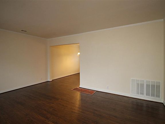 2nd image of 1517 Park Ave