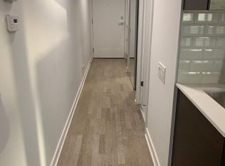 57 Saint Joseph St #907, Toronto, ON M5S 0C5