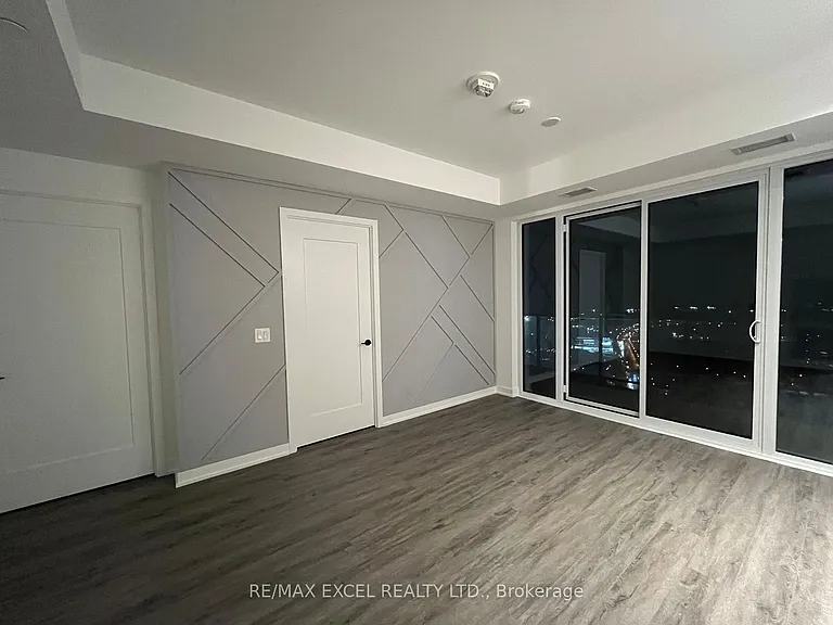 5 Defries St #3402 — Photo 15