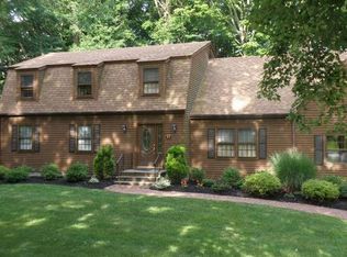 24 Skating Pond Rd, Trumbull, CT 06611