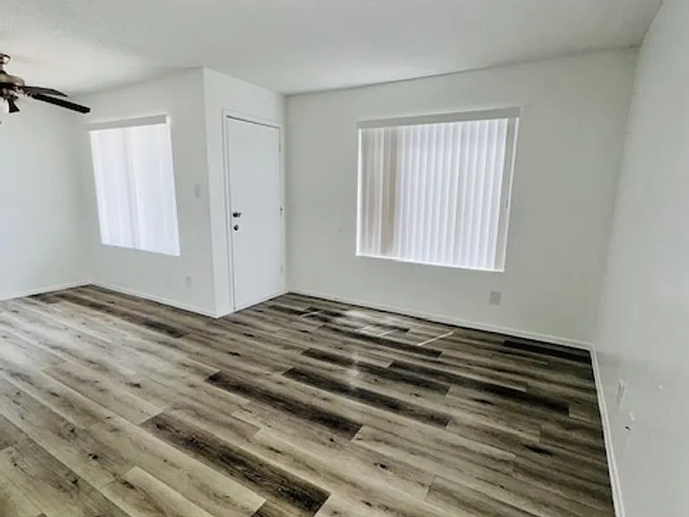 Casa Sol Apartments — Photo 29