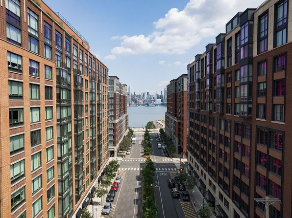 1100 Maxwell Lane image 28 of 31