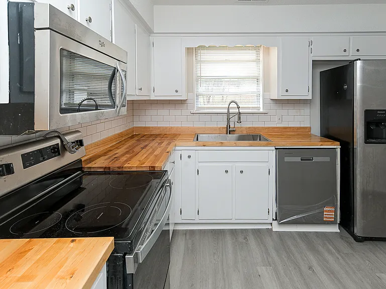 156 Macon Rd — Photo 8