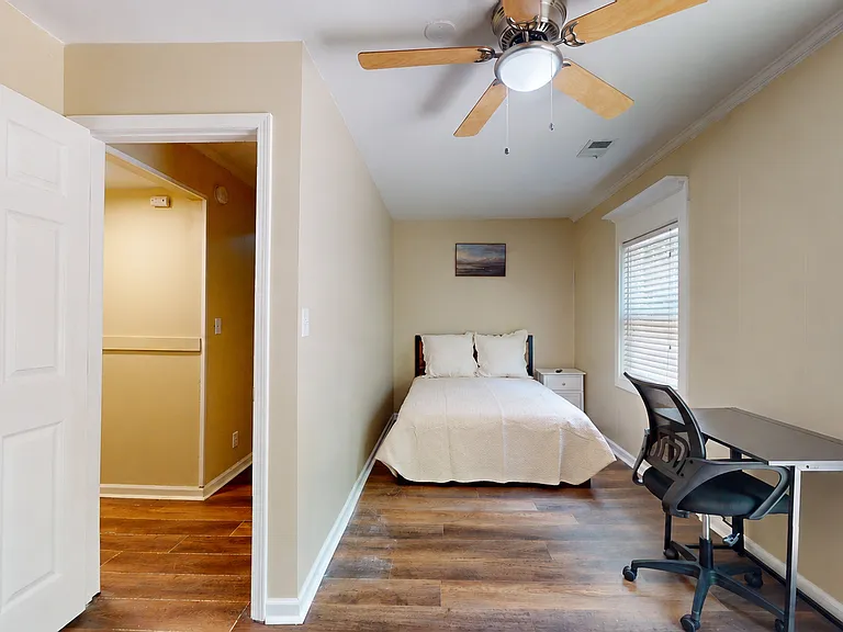 2897 Leisure Woods Ln — Photo 3