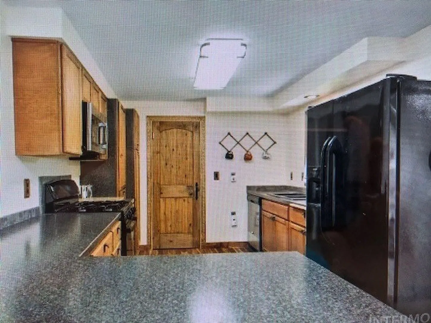 Lovely 3 Bed, 2 Bath Home on Cul-de-Sac — Photo 2