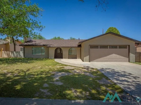 703 Berkley Dr, Roswell, NM 88203