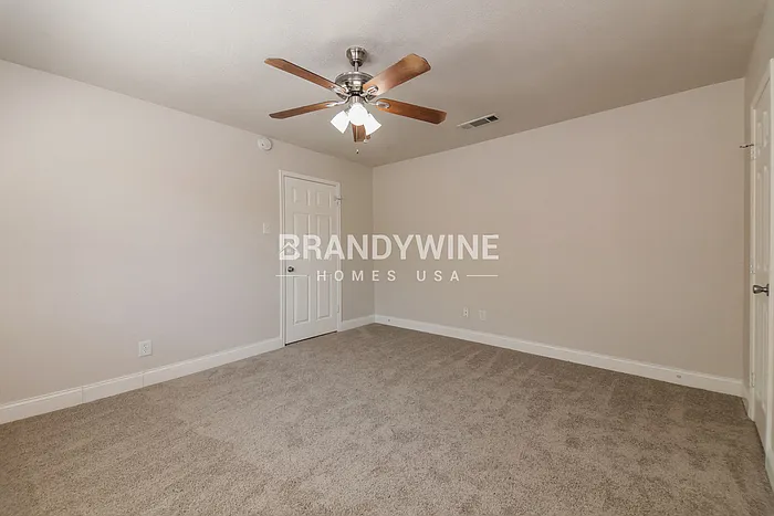 1821 Whiteoak Dr — Photo 13