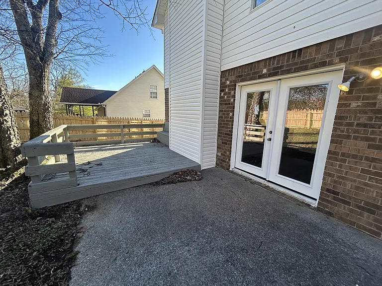533 Woodland Hills Dr — Photo 21