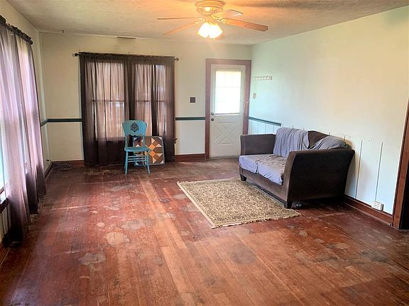 4th image of 203 S Orange Ave