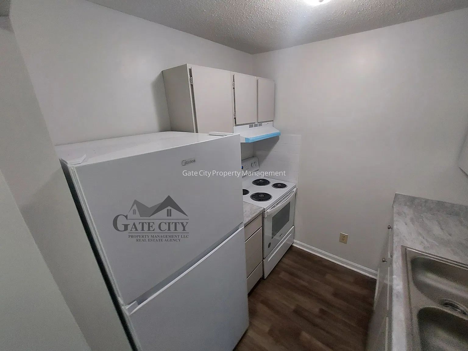2 bed, $850 — Photo 3