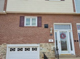 3616 Sussex Ln, Philadelphia, PA 19114