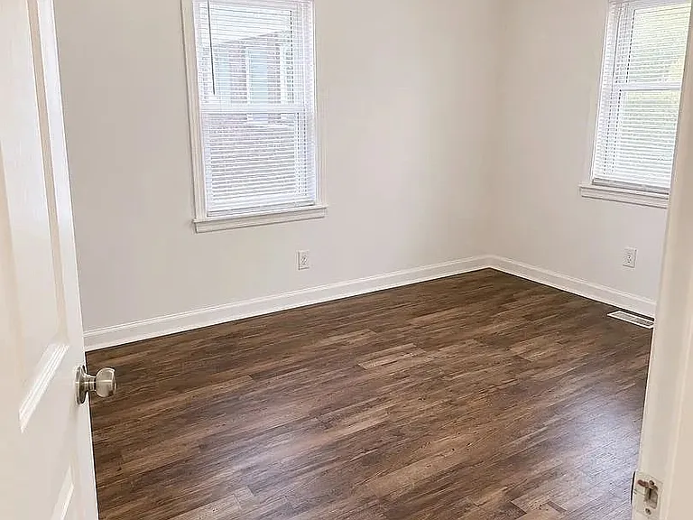 3940 Overland Hts — Photo 4