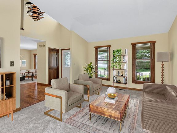 5th image of 1694 Hampshire Dr
