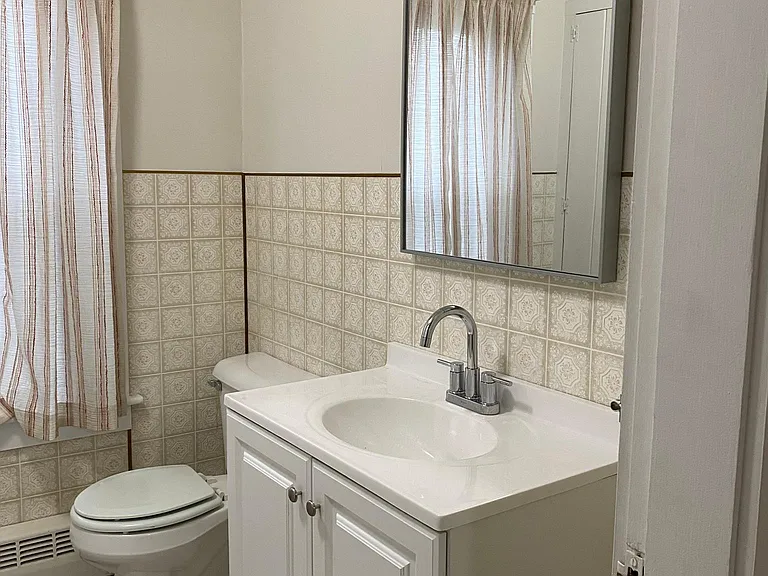 88 Bowman St #88 — Photo 10