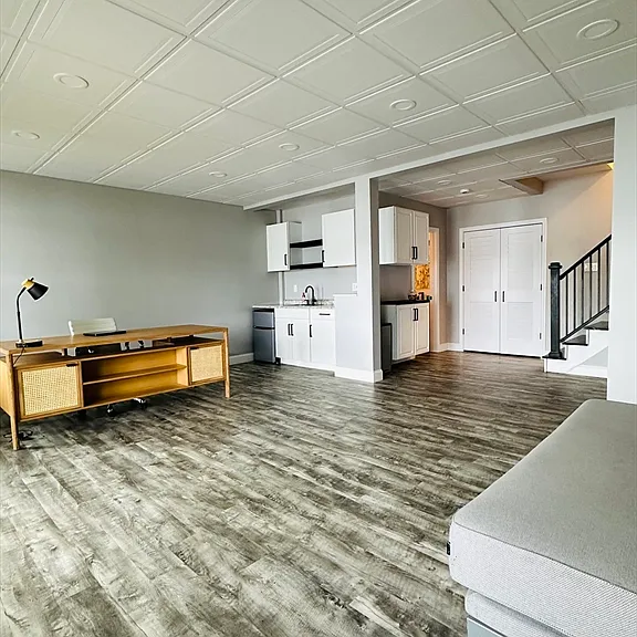 311 Bridle Path — Photo 15