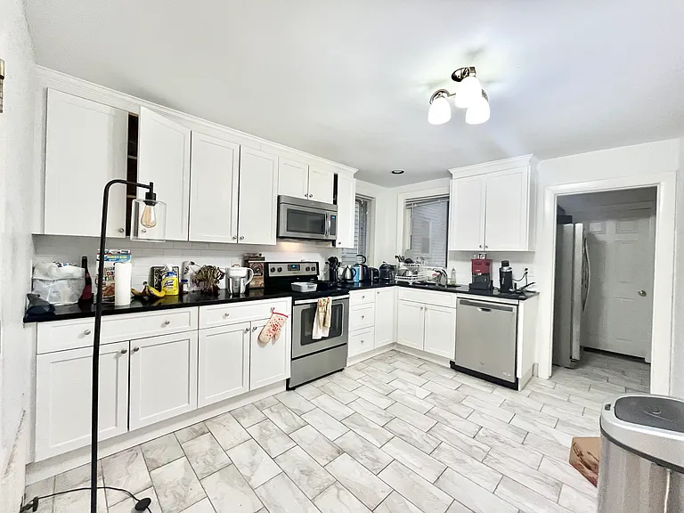 39 Saint Paul St #1 — Photo 2