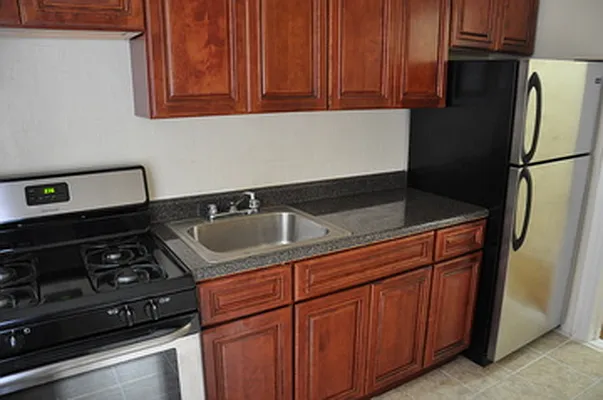 Rented by BRICK & GALO REALTY CORP | media 21