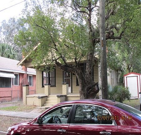 5th image of 1239 E 10th St