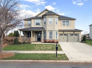 15216 Skypark Dr, Huntersville, NC 28078