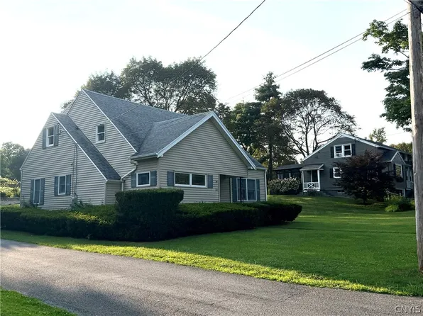 223 Cleveland Blvd, Fayetteville, NY 13066