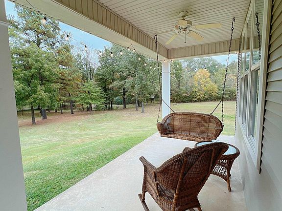 4th image of 845 Stevenson Rd