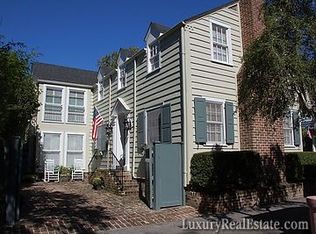 8 Ford Ct, Charleston, SC 29401