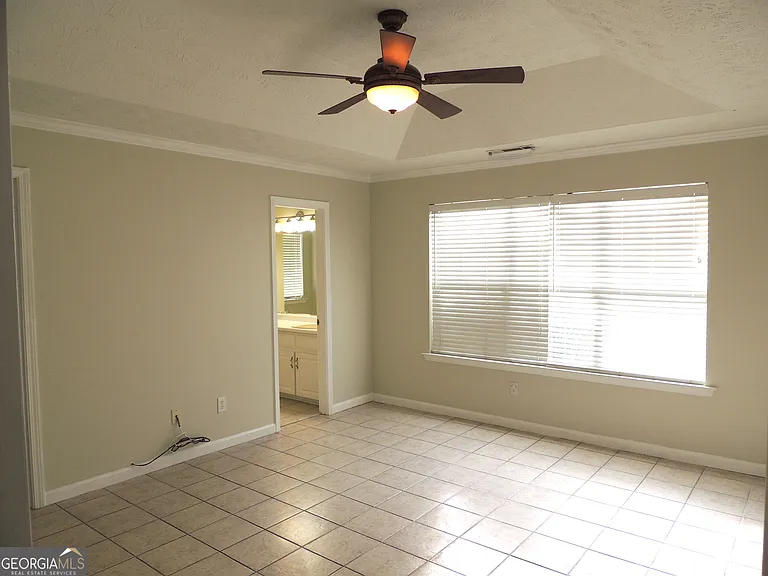 10 Brandon Dr — Photo 9
