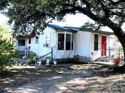 112 W H St, Meridian, TX, 76665