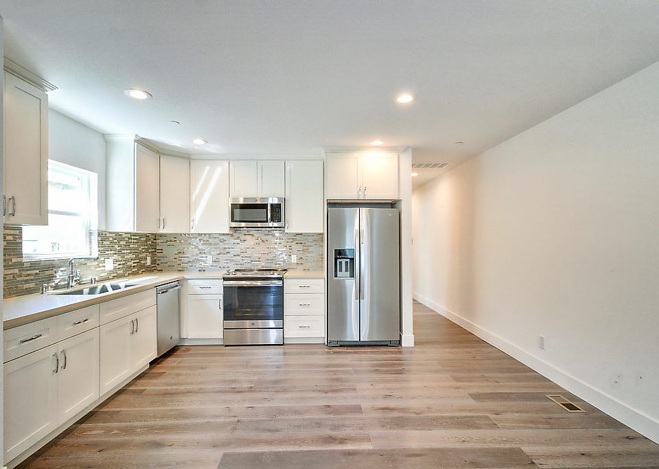 1st image of 47 Buchanan Ct #47
