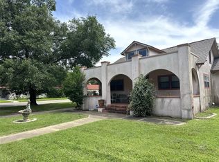 258 S Washington St, La Grange, TX 78945