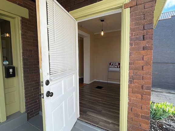 2nd image of 3926 Edwards Rd #1