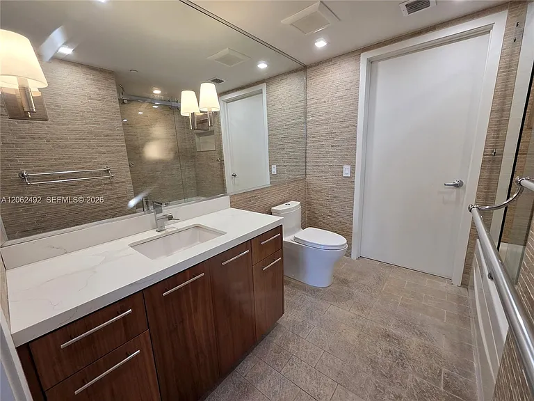 50 Biscayne Blvd #804 — Photo 15