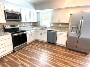 210 Wilson Downing Rd, Lexington, KY 40517